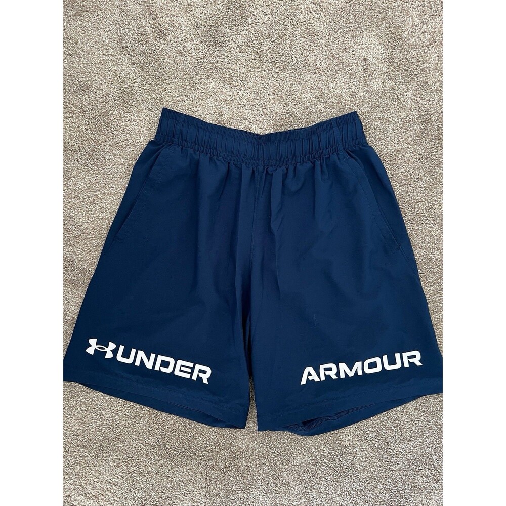 Men Navy Blue Under Armour Shorts Size Medium